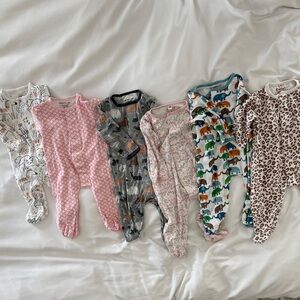 6 onesies Magnetic Me onesies sizes 0-9 months